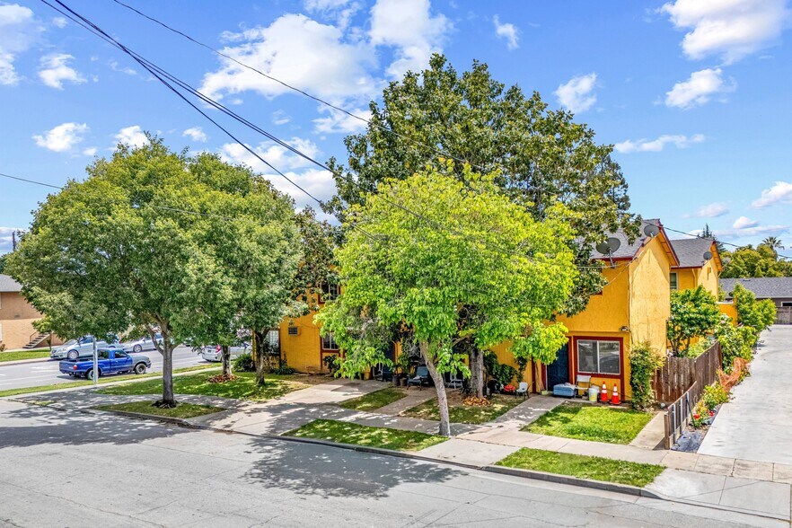 More Photos Of 7191 Eigleberry St, Gilroy Apartments For Sale