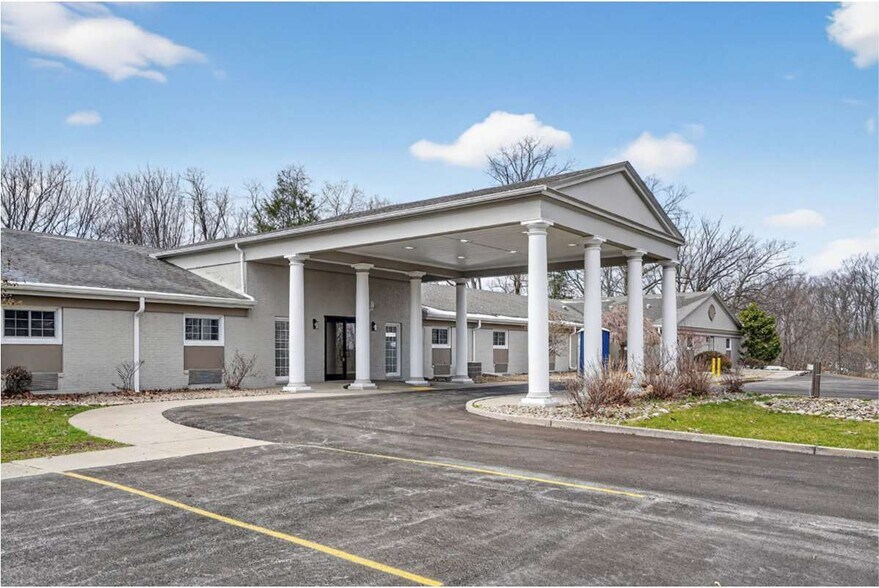 More Photos Of 296 Dinnerbell Rd, Butler Skilled Nursing Facility For Sale