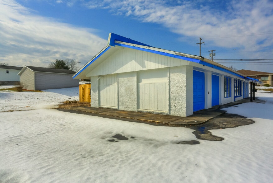 More Photos Of 2608 New Butler Rd, New Castle General Retail For Sale