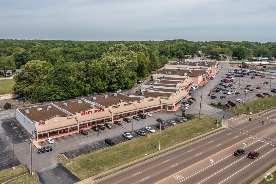 More Photos Of 3421-3489 Austin Peay Hwy, Memphis Storefront For Lease