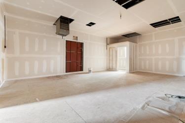 More Photos Of 21240 Jamaica Ave, Jamaica Office For Lease