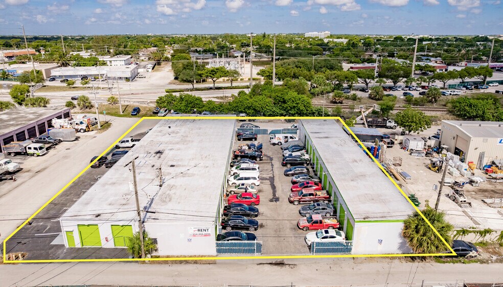 More Photos Of 821 NW 45th St, Oakland Park Warehouse For Sale