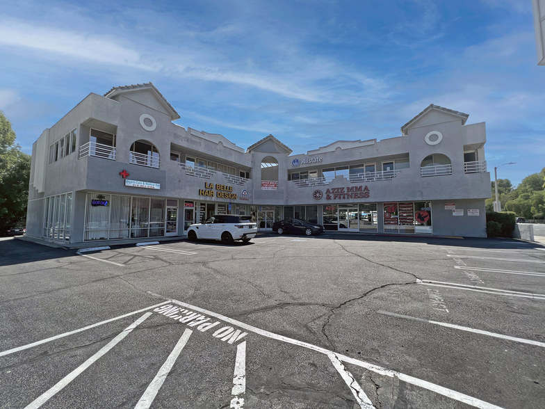 Primary Photo Of 24372 Vanowen St, Canoga Park Storefront Retail Office For Lease