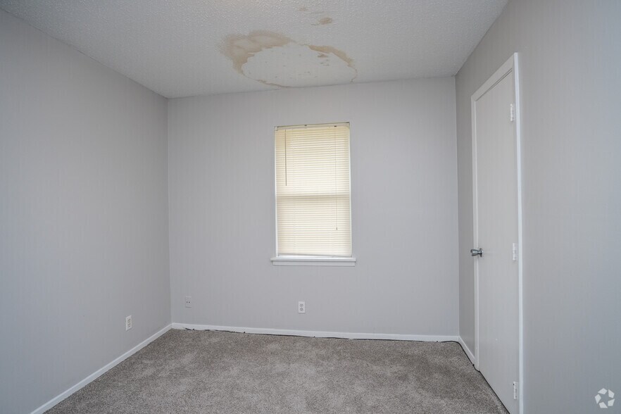 More Photos Of 1501 E Reed Rd, Greenville Apartments For Sale