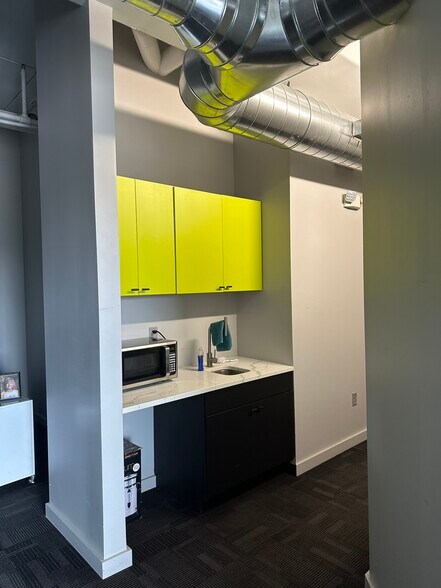 More Photos Of 116 W Mishawaka Ave, Mishawaka Apartments For Lease