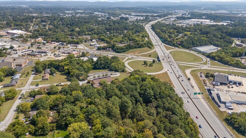 More Photos Of 4300 James Ln, Chattanooga Specialty For Sale