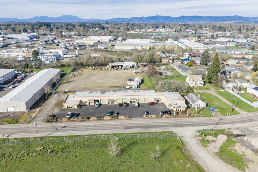 More Photos Of 2300 Ferry St SE, Albany Land For Lease