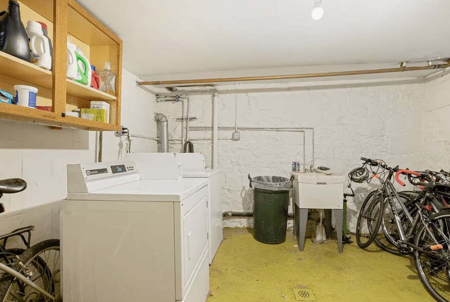 More Photos Of 10 Fort Greene Plz, Brooklyn Apartments For Sale