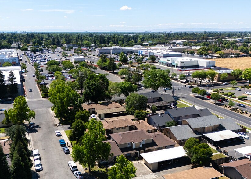More Photos Of 3321 Santa Rosa Ct, Merced Apartments For Sale