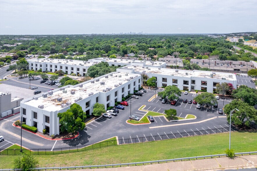 More Photos Of 7800 Shoal Creek Blvd, Austin Office For Lease