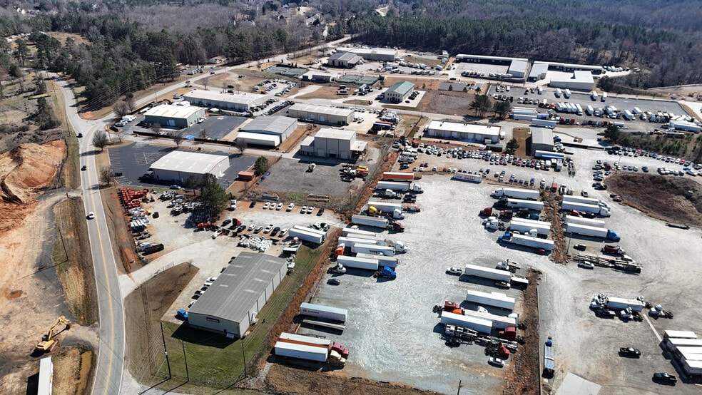 More Photos Of 155 Liberty Rd, Villa Rica Warehouse For Lease