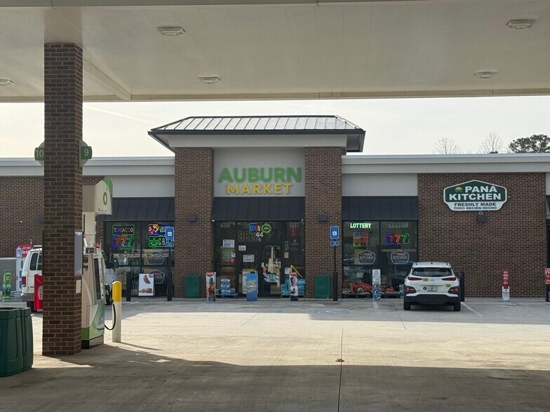 More Photos Of 92 Auburn Gate Ln, Auburn Convenience Store For Lease
