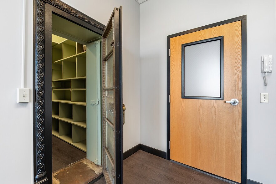 More Photos Of 2 S Main St, Pittston Loft Creative Space For Lease