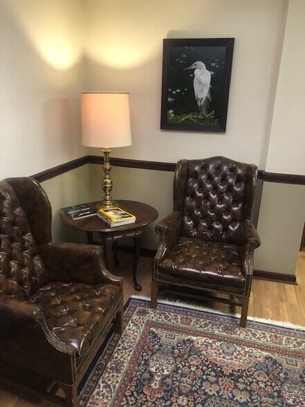 More Photos Of 3370 NE Capital Cir, Tallahassee Office For Lease