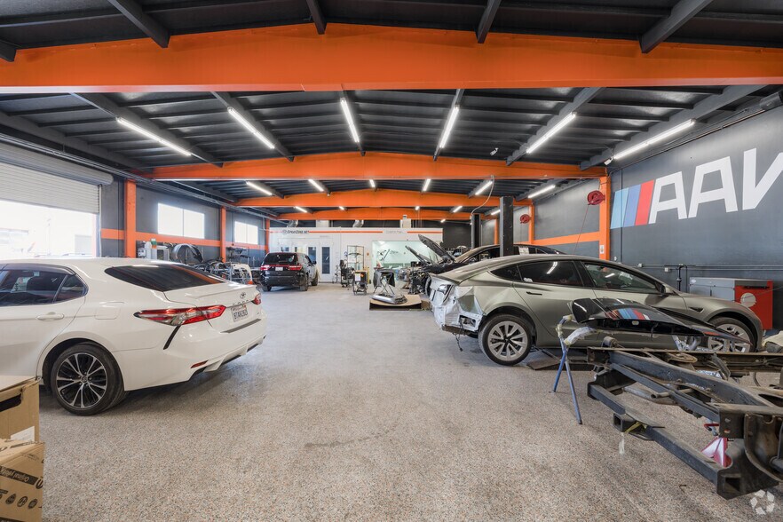 More Photos Of 115-123 E Gardena Blvd, Gardena Service For Sale