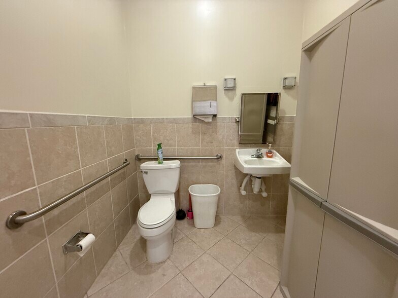 More Photos Of 2426 2nd St, Livermore Coworking Space