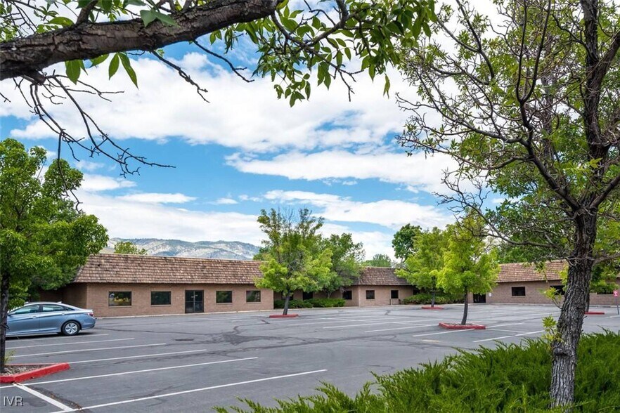 More Photos Of 1300-1390 S Curry St, Carson City Medical For Sale