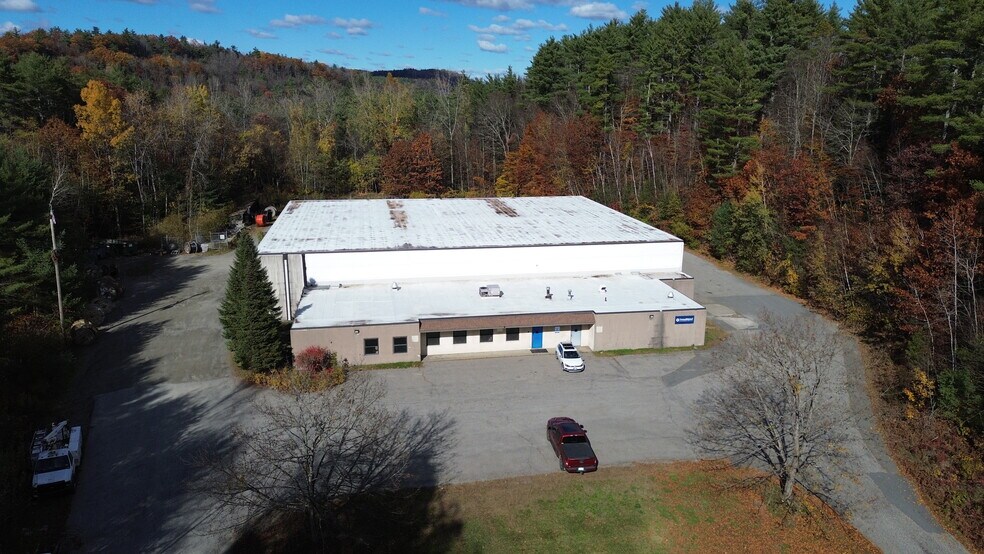 More Photos Of 917 US-Route 5 Rt, Dummerston Flex For Lease