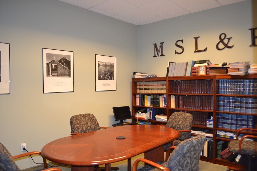 More Photos Of 1735 Post Rd, Fairfield Office For Lease