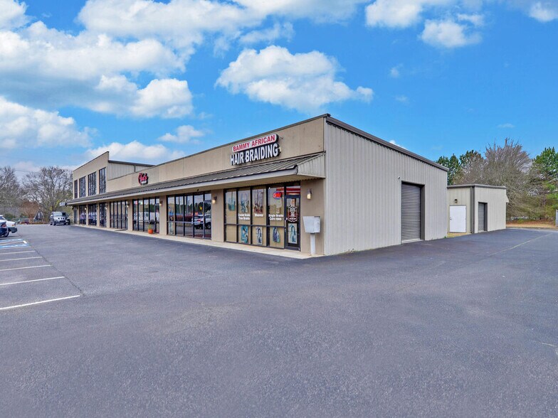 More Photos Of 134 Hurricane Shoals Rd, Lawrenceville Storefront Retail Office For Sale