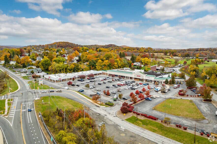 More Photos Of 455 State Rt 23, Wantage Supermarket For Lease