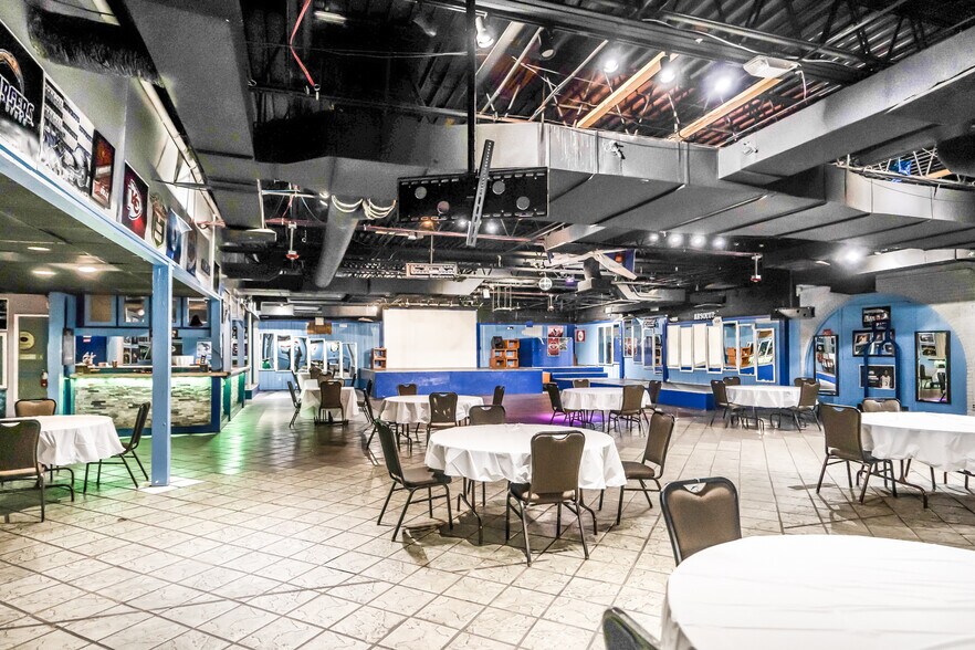 More Photos Of 3896 Lamar Ave, Memphis Hotel For Sale