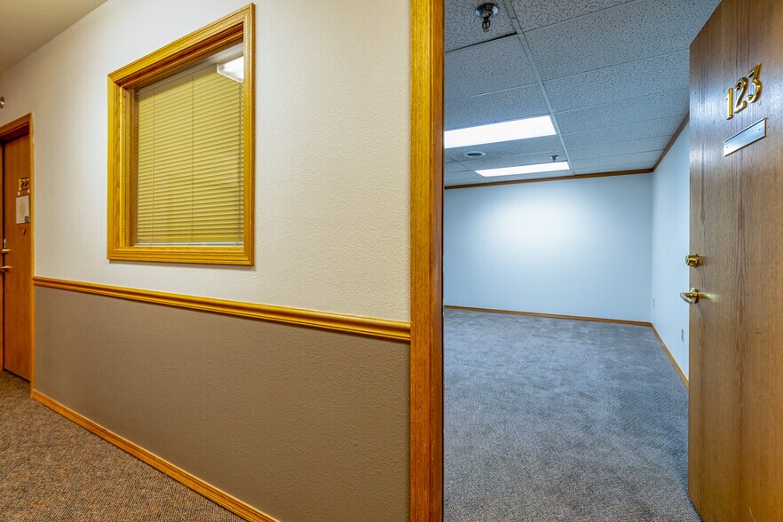 More Photos Of 415 N Higgins Ave, Missoula Loft Creative Space For Lease