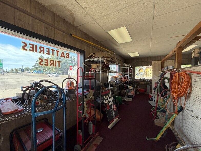 More Photos Of 5235 US-51 Hwy, Mercer General Retail For Sale