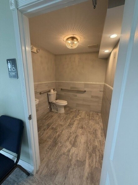 More Photos Of 4811 Del Prado Blvd S, Cape Coral Office For Lease