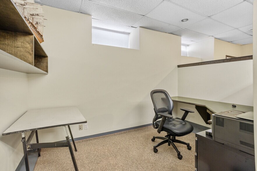More Photos Of 120 N Warren, Trenton Office For Sale