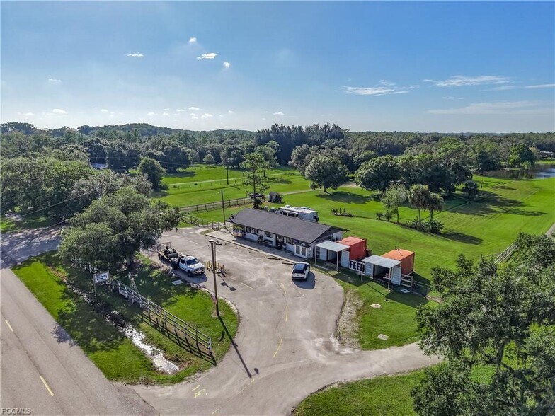 More Photos Of 4443 Loblolly Bay Rd, LaBelle General Retail For Sale