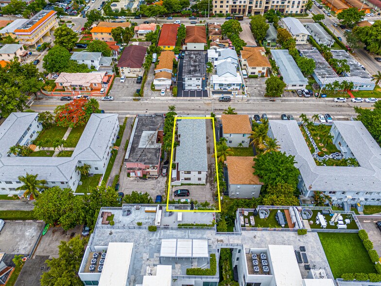 More Photos Of 550 SW 10th St, Miami Apartments For Sale