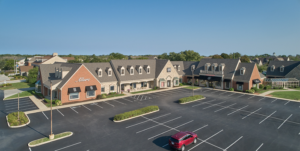 Primary Photo Of 1505-1515 W Mequon Rd, Mequon General Retail For Lease