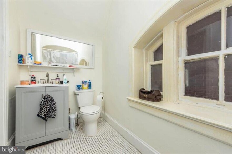 More Photos Of 1801 Eutaw Pl, Baltimore Apartments For Sale