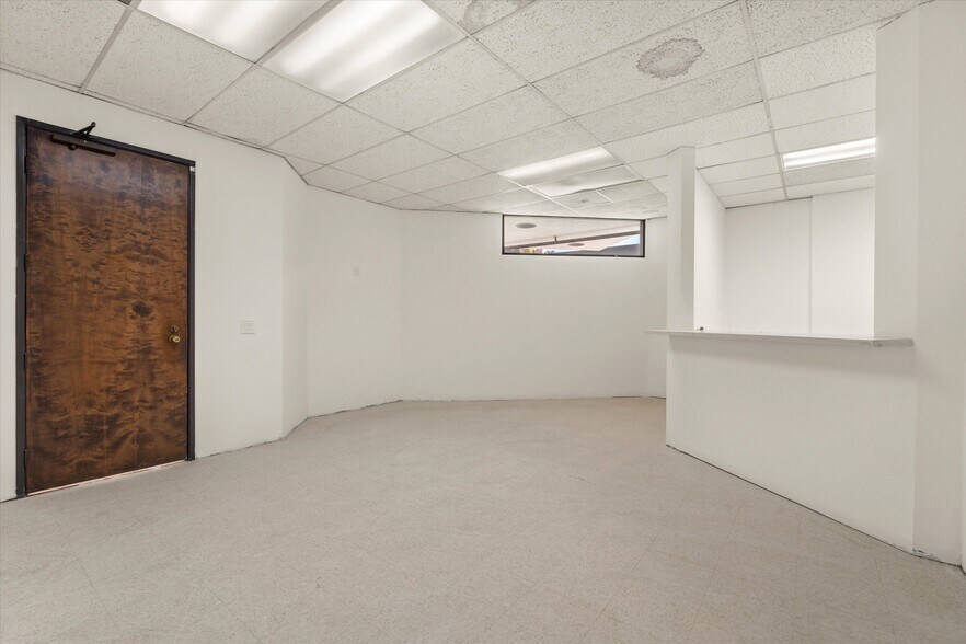 More Photos Of 12321 Hawthorne Blvd, Hawthorne Medical For Sale