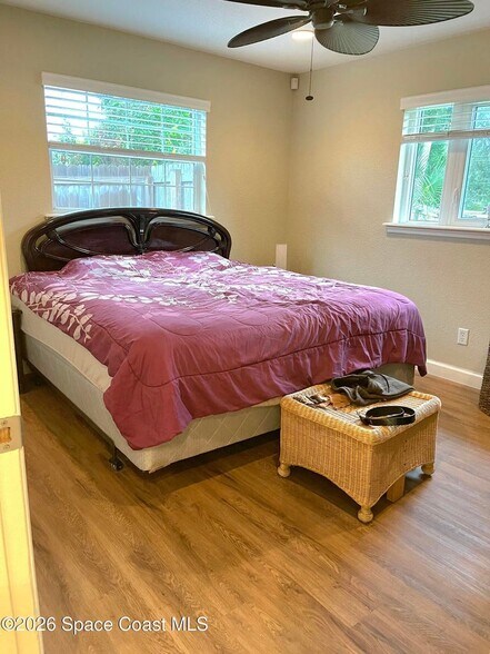 More Photos Of 2625 Garden St, Titusville Office For Sale