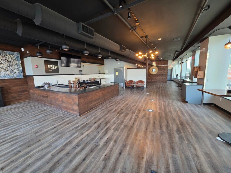 More Photos Of 60 Franklin St, Worcester Apartments For Lease