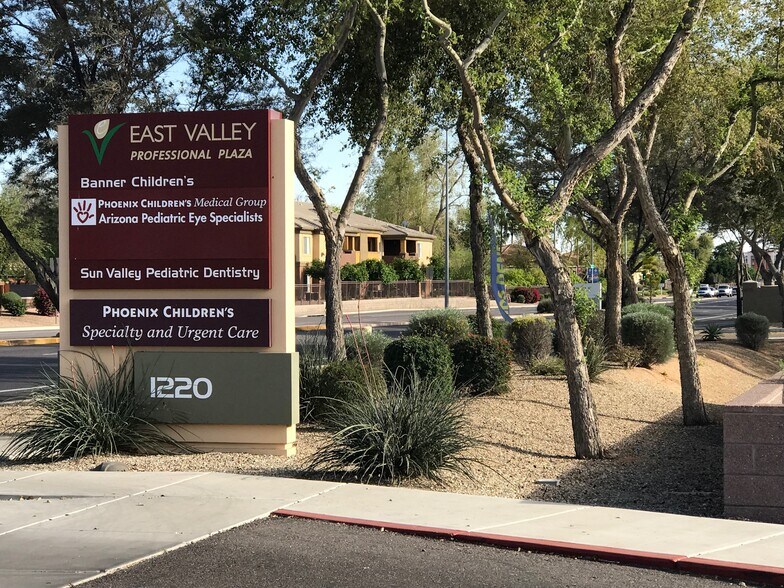 More Photos Of 1220 S Higley Rd, Mesa Medical For Lease