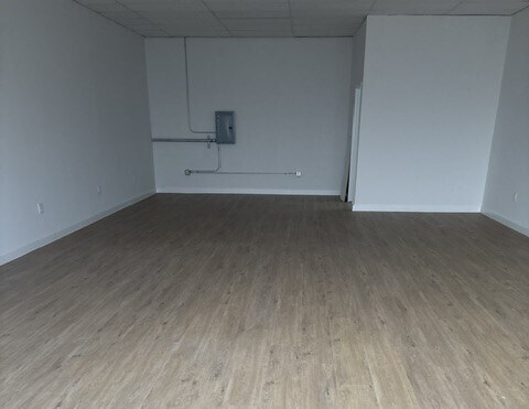 More Photos Of 3775 S Western Ave, Los Angeles Storefront For Lease