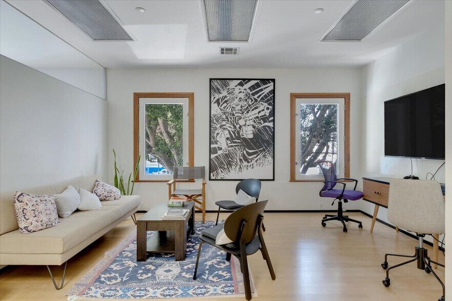 More Photos Of 2525 Main St, Santa Monica Office For Lease