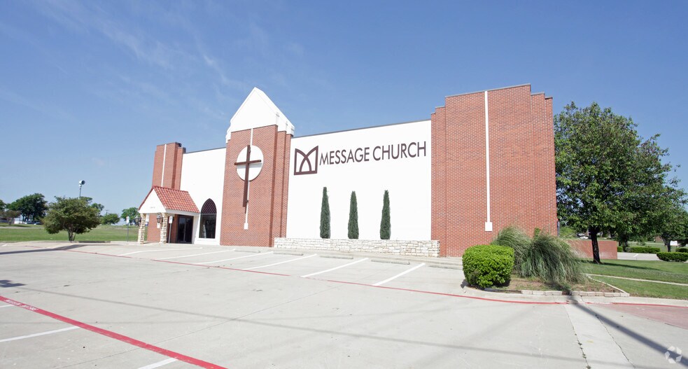 More Photos Of 2909 State Highway 121, Bedford Religious Facility For Sale