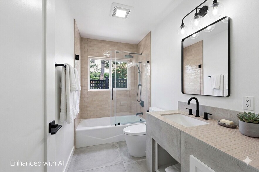 More Photos Of 1070 Chestnut Ave, Long Beach Apartments For Sale