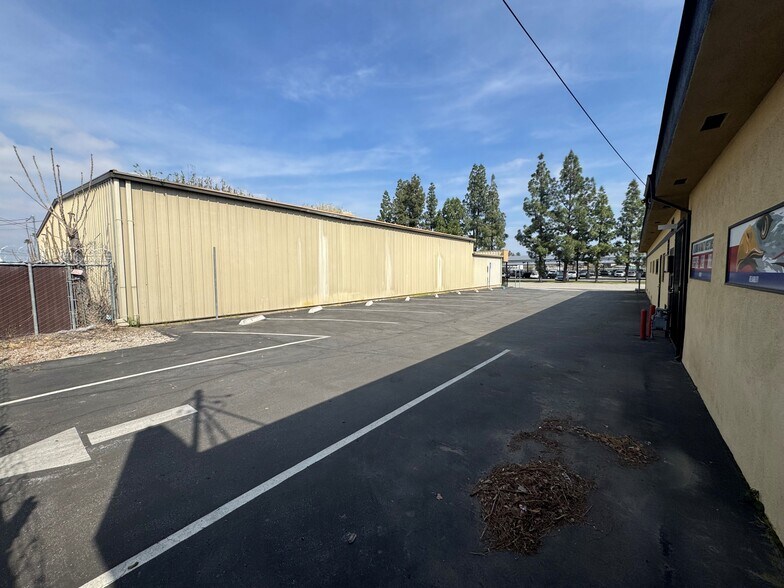 More Photos Of 2505 M St, Bakersfield Medical For Lease