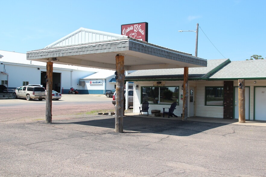 More Photos Of 720 S Main St, Kimball Hotel For Sale