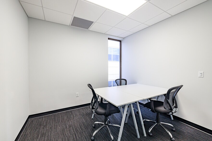 More Photos Of 501 Union St, Nashville Office For Lease