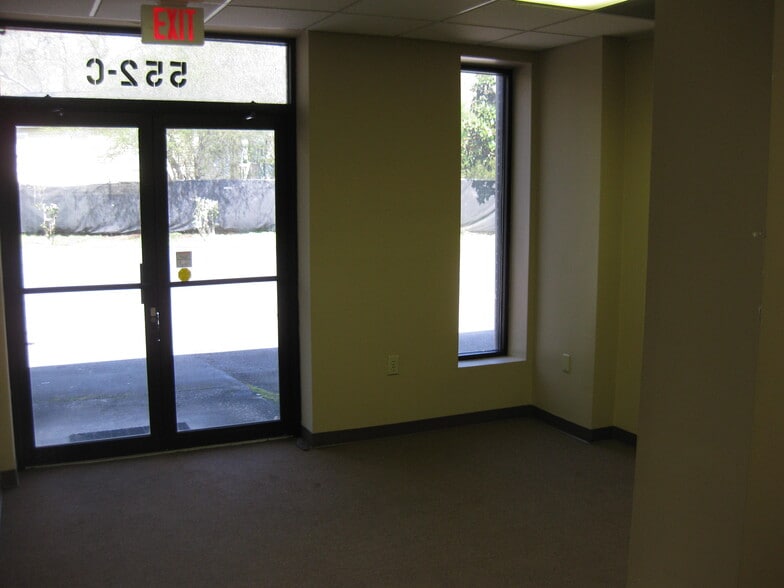 More Photos Of 552 West Atlanta St SE, Marietta Warehouse For Lease