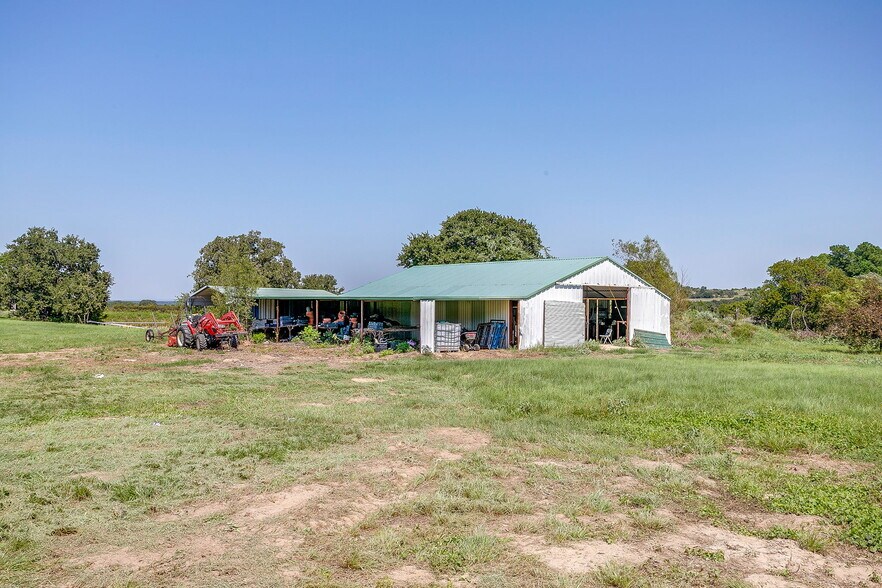 More Photos Of 7724 W Highway 199, Springtown Land For Sale