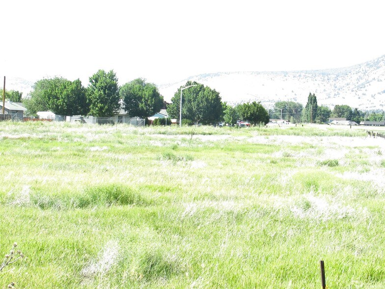 More Photos Of 3104 Southside Expy, Klamath Falls Land For Sale