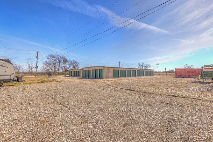 More Photos Of 14620 S 417th East Ave, Coweta Self Storage For Sale