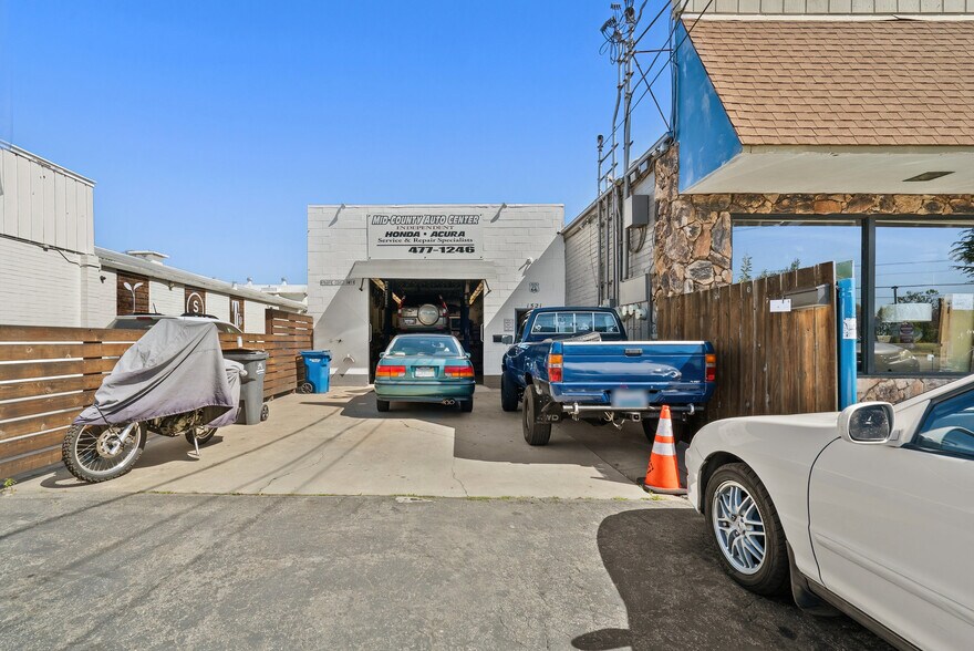 More Photos Of 1521 Commercial Way, Santa Cruz Medical For Sale